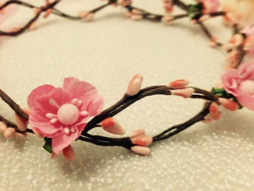 4 шт./лот цветочный венок на голову Цветочная корона с красными ягодами и цветами