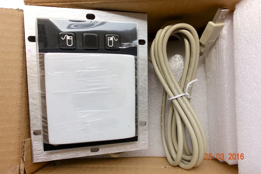 Панельное крепление USB & PS2 38 мм черный металлический трекбол с черным покрытием