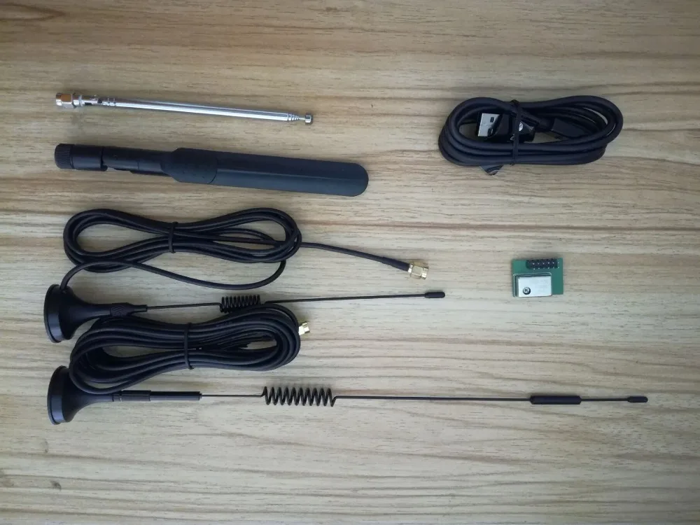 HackRF один с открытым исходным кодом программного обеспечения радио платформы 1
