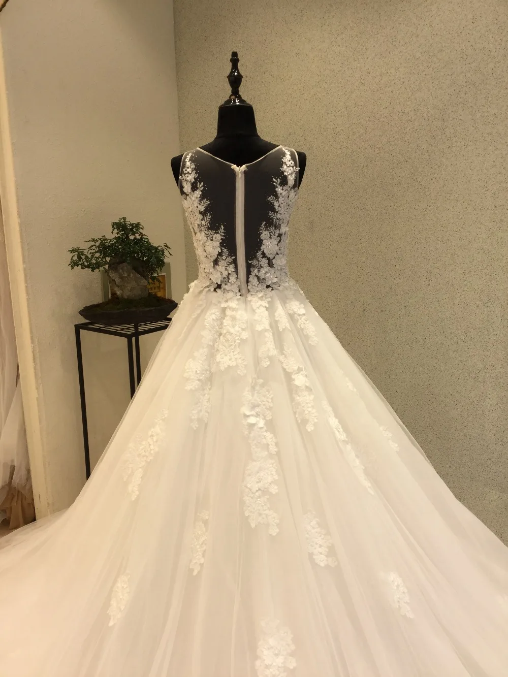 Vestido de casamento новое длинное свадебное платье 2018 без рукавов с длинным шлейфом