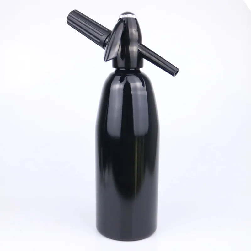 

Manual 1L Soda Siphon CO2 Dispenser WATER Bubble Generator Cocktail And Wine Spritzers Soda Machine Aluminum Bar DIY Soda Maker