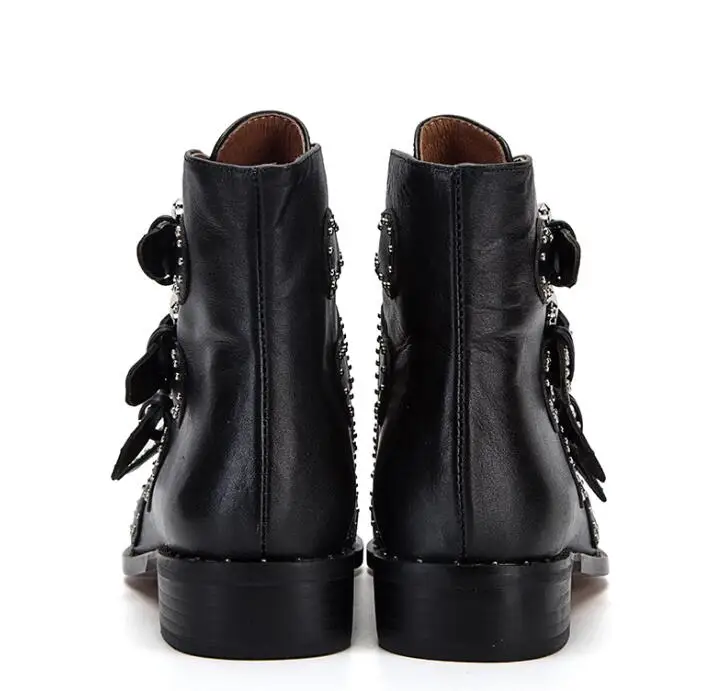 Женские кожаные ботильоны с пряжкой и шипами женские ботинки В рыцарском стиле