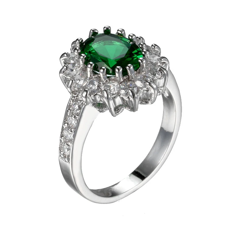 

Top Quality Vintage Intage Princess Luxurious Green Crystal Silver color Wedding Ring Concise Filled Jewelry Anel