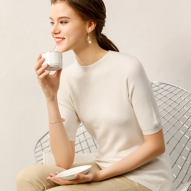 Женский трикотажный свитер с круглым вырезом коротким рукавом | Женская одежда