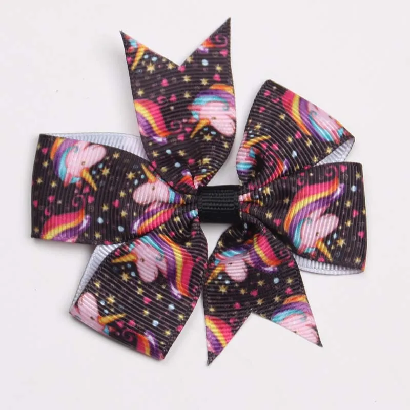 30 шт. Cartton Grosgrain ленты банты, заколки для волос 3 ''Единорог узор Луки с зажимы «крокодил» для школьницы Бутик волос лук