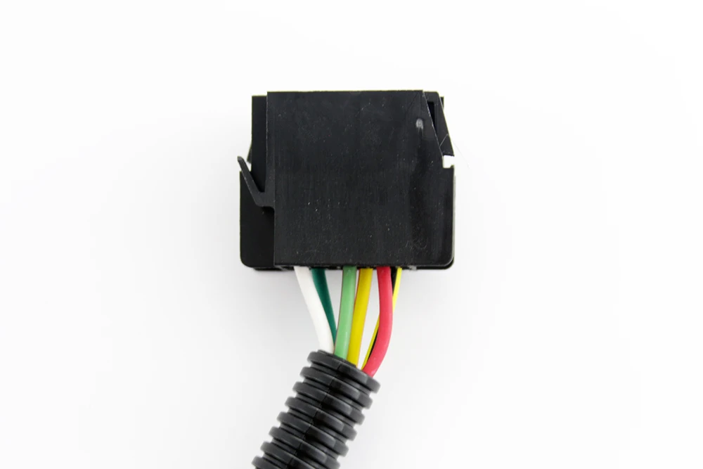 Датчик положения дроссельной заслонки 6 проводов для грузовика VOLVO 3985226 20893503 21915486