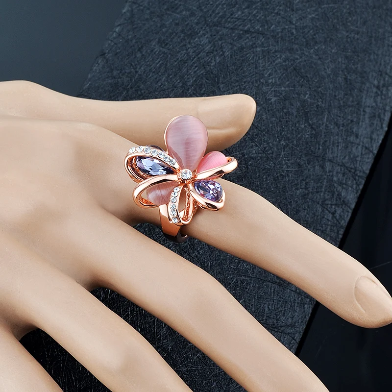 

2019 New Selling Korean Jewelry flower Rings Rose Gold color Cute Flowers Colourful Crystals And Opals Rings For Women J02727
