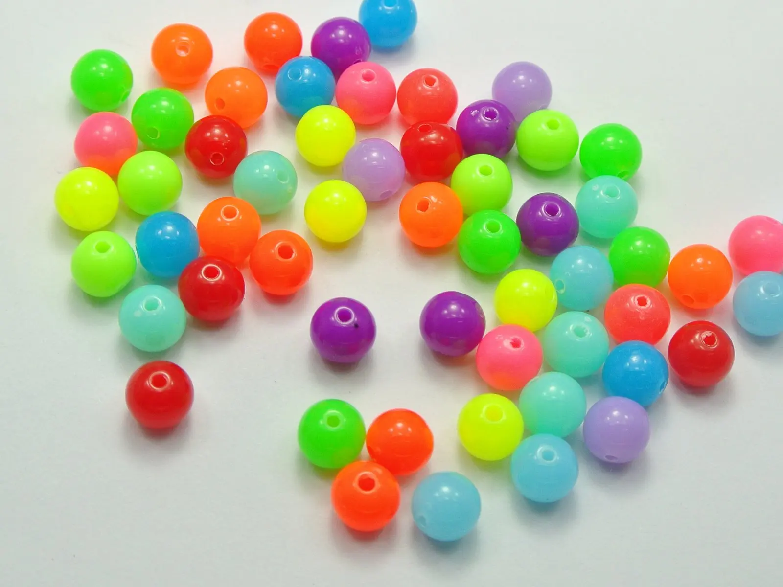 

200 Mixed Neon Color Acrylic Round Beads 8mm Smooth Ball Spacer