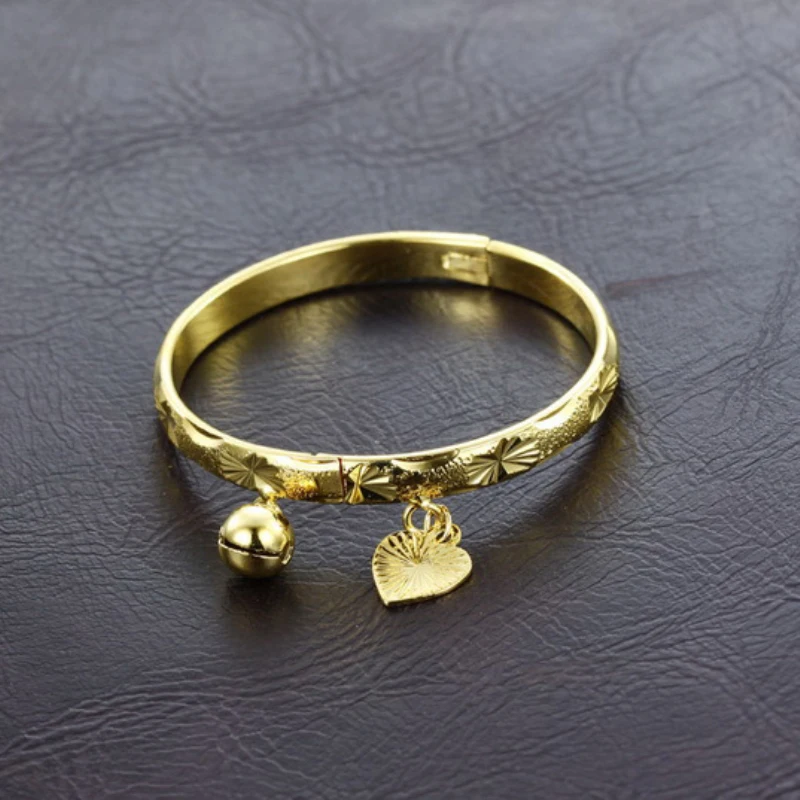 Новые милые браслеты с тиснением в виде листьев желтого золота и колокольчиком