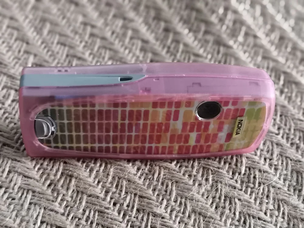 Разблокированный Nokia 3200 GSM 1,56 дюймов FM радио muilt-язык красный только Восстановленный Классический дешевый и старый мобильный телефон