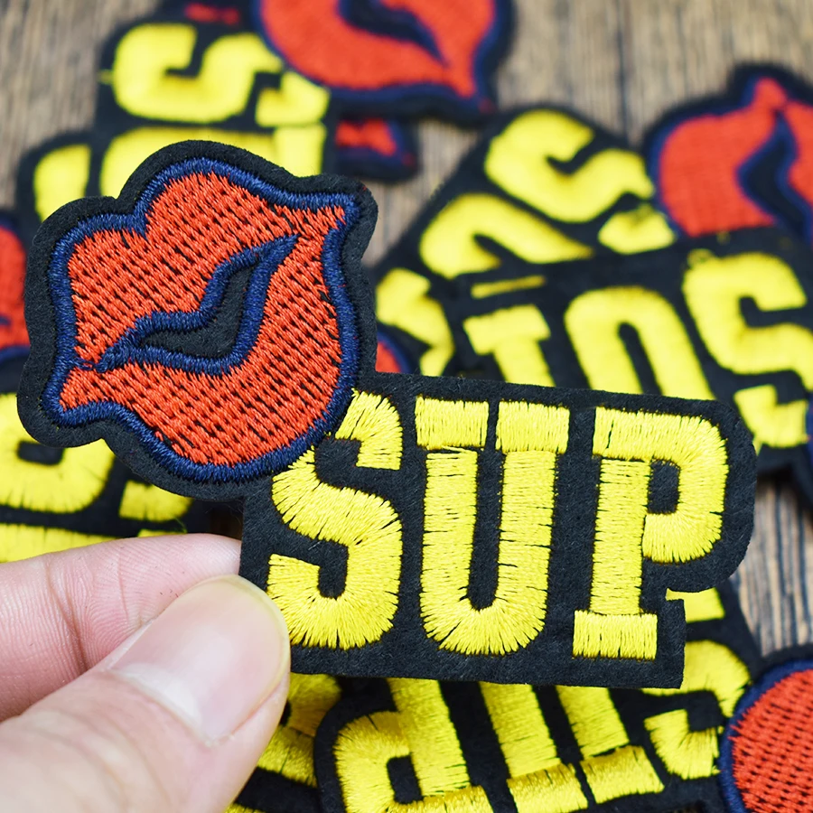 10 шт SUP kiss mouth значки Горячие патчи для одежды вышитые приклеивания утюгом