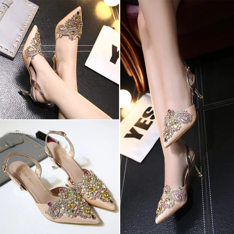 2017 г. Летние модные женские босоножки на высоком каблуке с острым носком