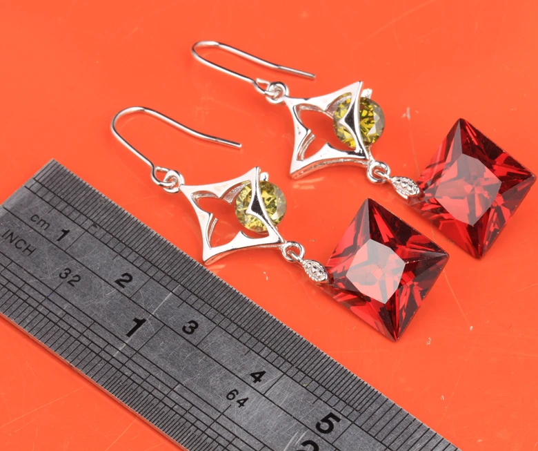 Улучшенный звезда квадратный Oxblood красный гранат 925 стерлингов Серебряные