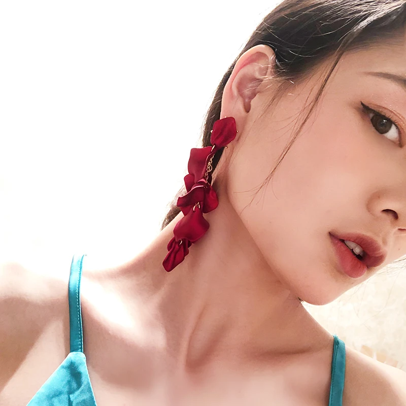 Женские винтажные серьги с лепестками элегантные длинные универсальные