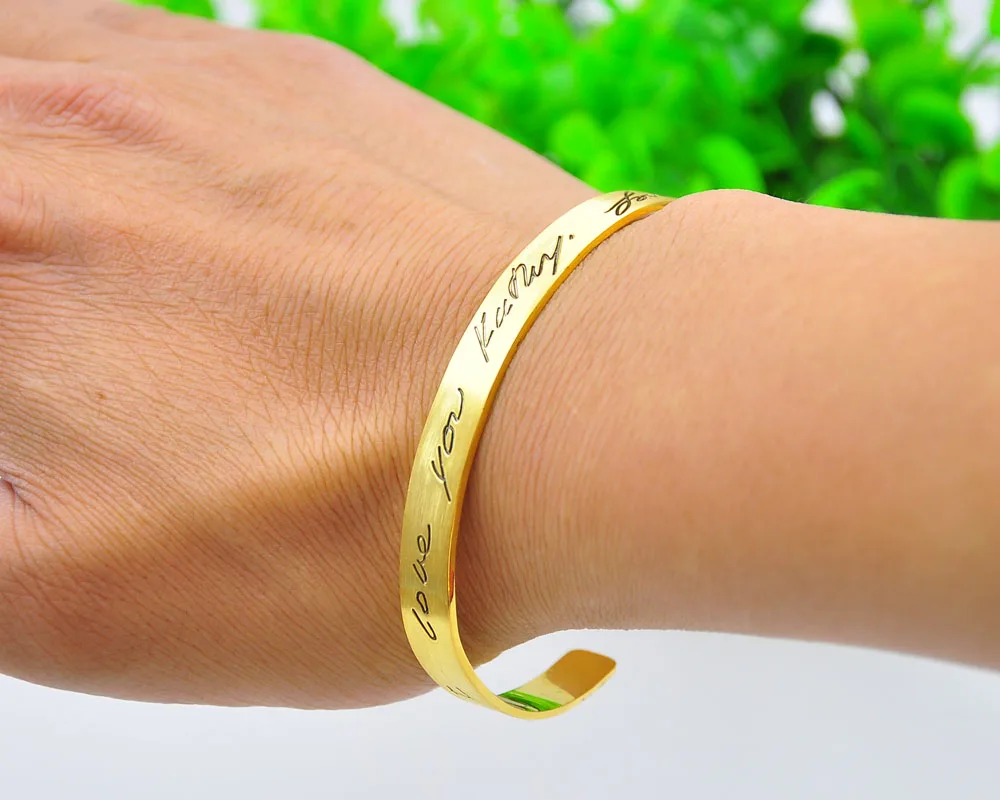 Золото фоновая фотография в стиле ретро ручная написано браслет