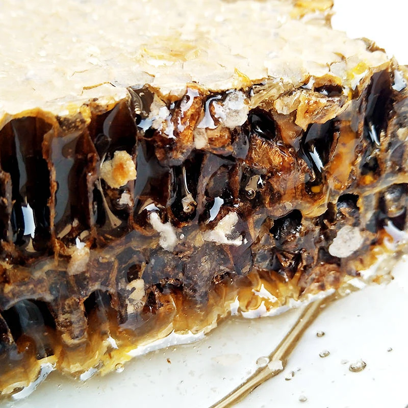 Дикий старый honeycomb Мед натуральный honeycomb Мед фермеры производят свои собственные почвы пик мед жевание есть черный Слот элемент 250 г