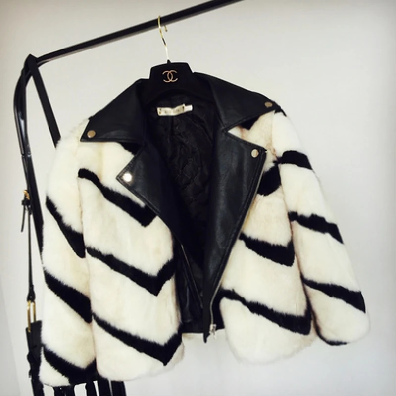 Новинка Зима 2018 модная женская одежда облегающее волнистое пальто с отложным