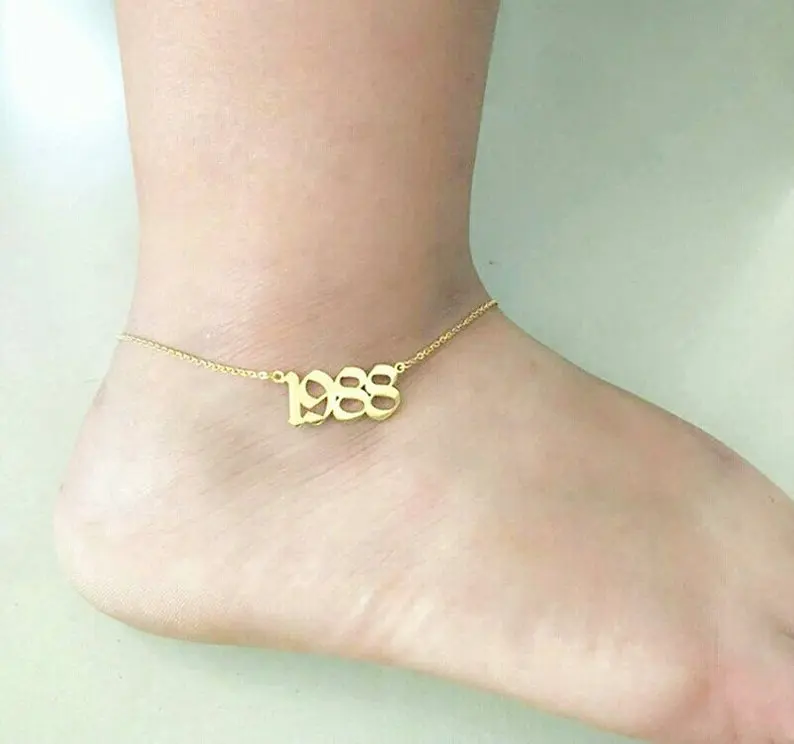 

Custom Old English Numbers Anklets For Women Foot Jewelry Stainless Steel Personalized Birth Year Anklet Bracelet Femme Gifts