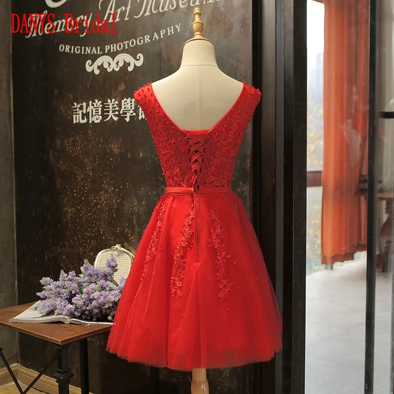 Красное красивое короткое коктейльное платье женское фатиновое для выпускного