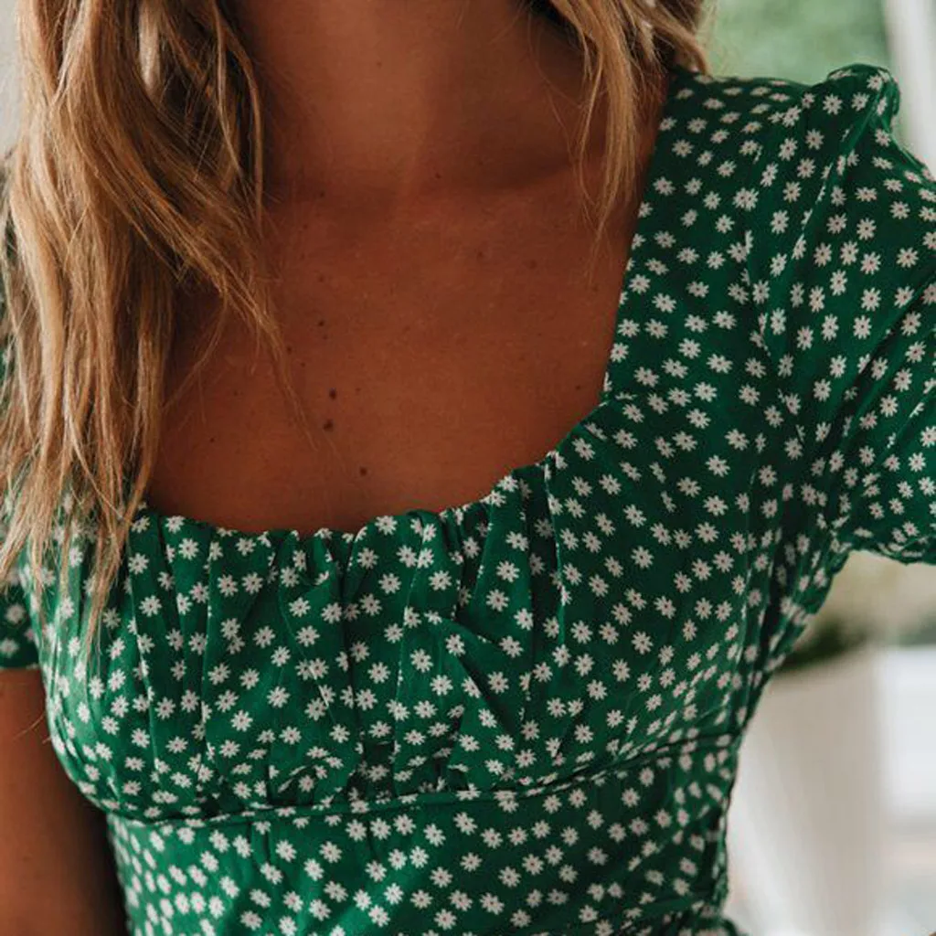 Женское сексуальное платье элегантное с пышными рукавами и квадратным вырезом