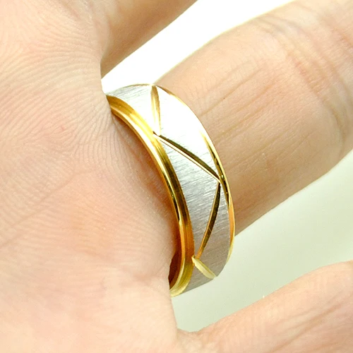 Бесплатная доставка кольца из нержавеющей стали для женщин и мужчин модные