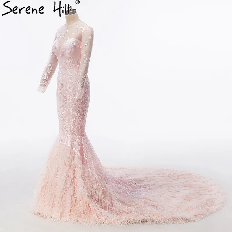 Роскошное прозрачное розовое длинное вечернее платье с вышивкой страусиные