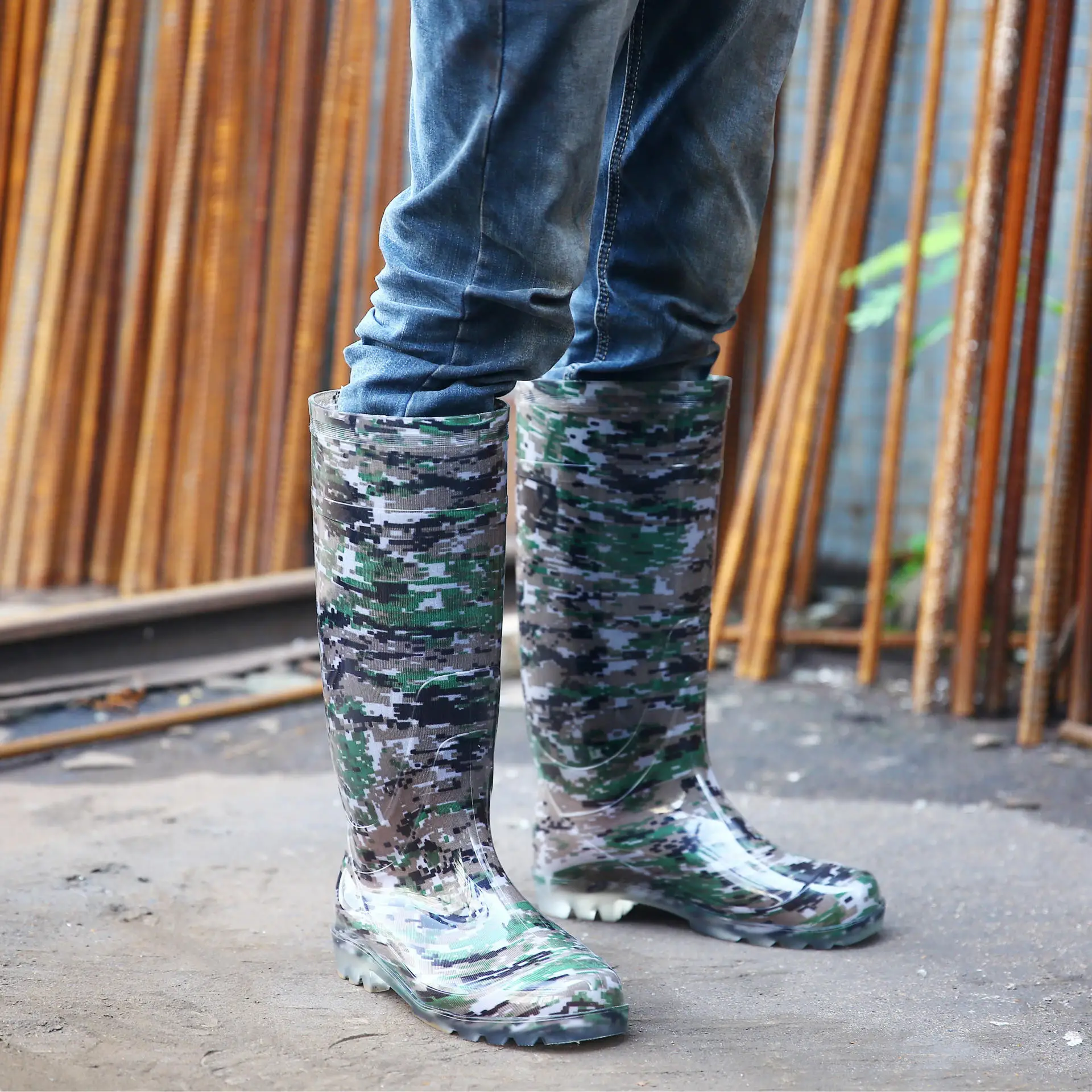 Men's high-profile camouflage rain boots warm water shoes non-slip wear-resistant rubber construction laborinsurance |