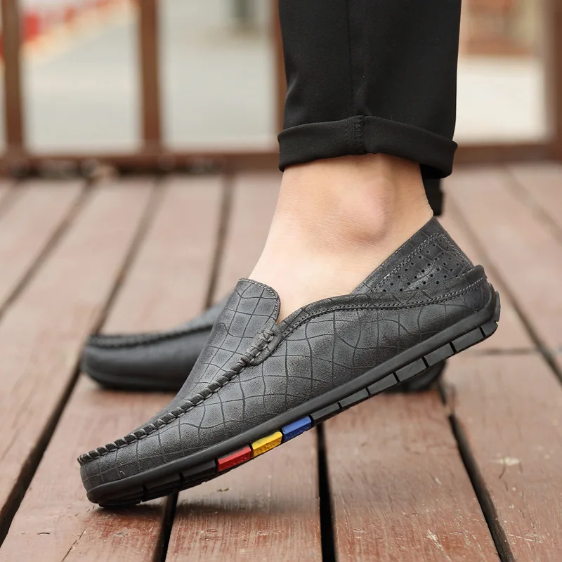 Мокасины мужские из натуральной кожи дышащие Брендовые повседневные туфли без