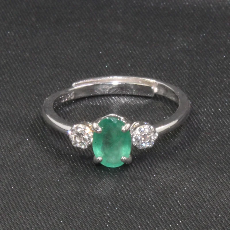 Кольцо из серебра 925 пробы с изумрудом 0.6ct|Кольца| |