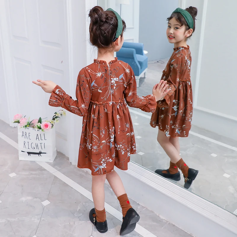 Летнее платье для девочек элегантное с длинными рукавами цветочным рисунком