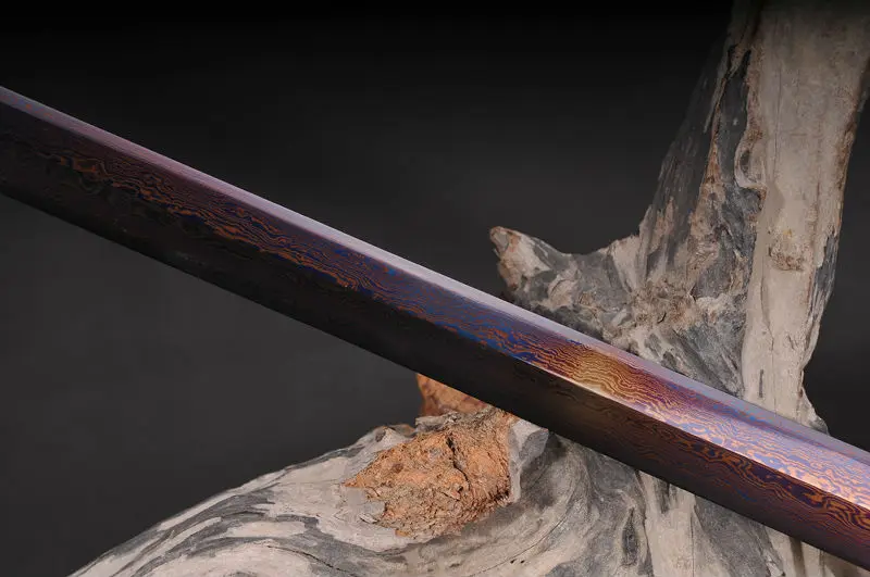 Китайский меч династии Хань с голубым лезвием полностью ручной работы дамасский