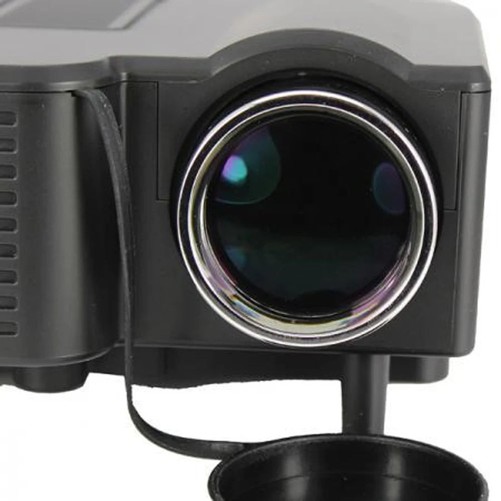 Uc28 портативный из светодиодов проектор кинотеатр пк и ноутбуков VGA / USB SD AV