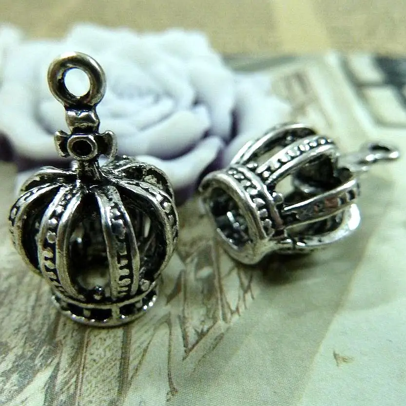 

25pcs 10*13*20mm Wholesale DIY accessories antique silver vintage three-dimensional crown pendants