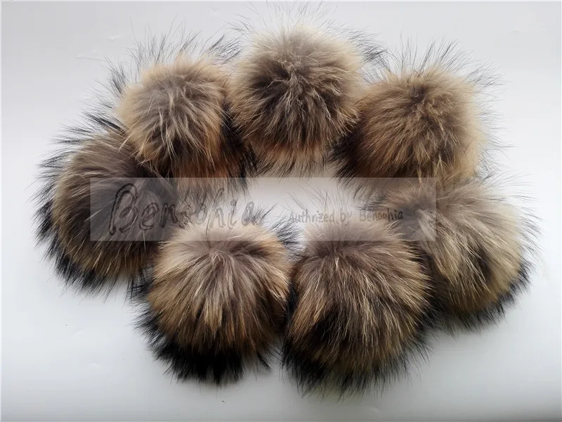 Fashion 15cm 8pcs/lot Wholesale Pom pom Real Fur Balls Pompoms For knitted Hats Caps Bags and Accessories Gift