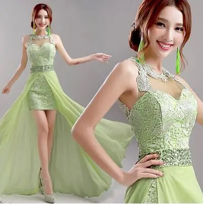 Модное зеленое платье с вырезом и вышивкой короткое спереди длинное сзади со