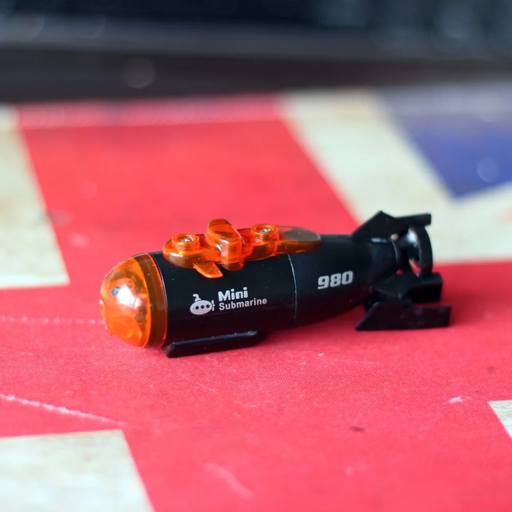 Новейшие 8 см RC субмарина игрушки для детей мальчиков подарок веселые летние водные игрушки военно-морской армии дистанционное управление