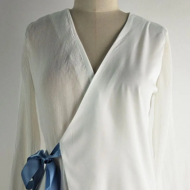 Новая корейская модная офисная блузка женская белая рубашка сексуальный топ с