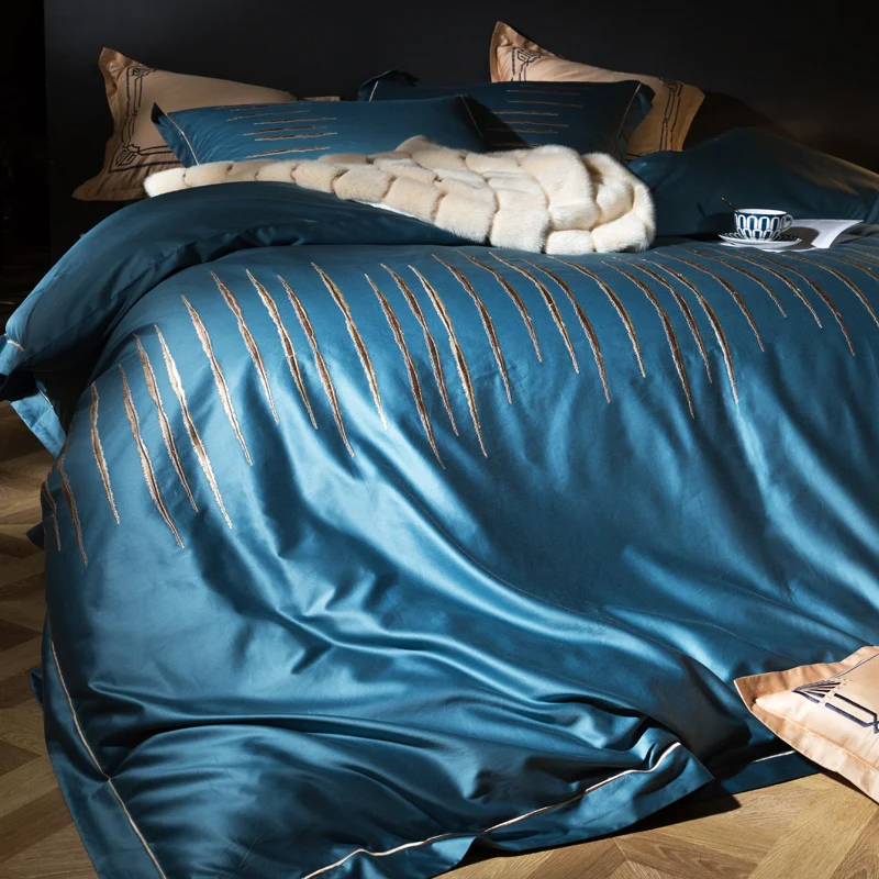 

120S Egyptian Cotton Embroidery Luxury Royal Bedding Set 4/6pcs King Queen Wedding Bed Sheet set Duvet cover Pillowcase blue red