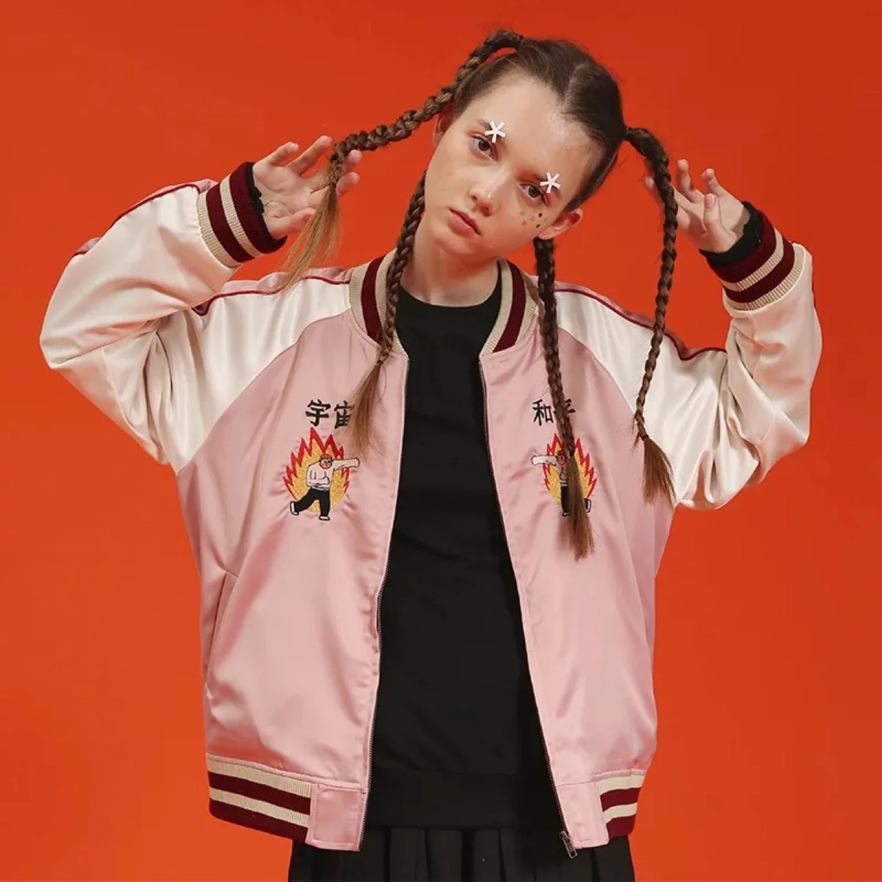 Куртка бомбер женская зимняя с вышивкой на осень/зиму|jacket outwear|female bomberbomber baseball jacket