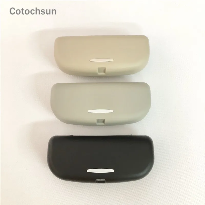 

Cotochsun Car styling Sun Visor Glasses Case For Geely X7 Vision SC7 MK Cross Gleagle BOUNS M11 INDIS VERY GX7 SX7 ARRIZO