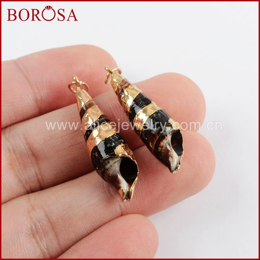 Маленькие подвески BOROSA в виде черной морской ракушки с золотой отделкой