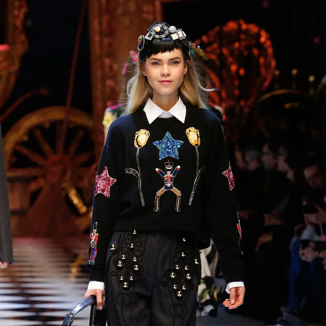 New fall runway heavy sequins embroidery sweater female puppet tulip flower Женская одежда