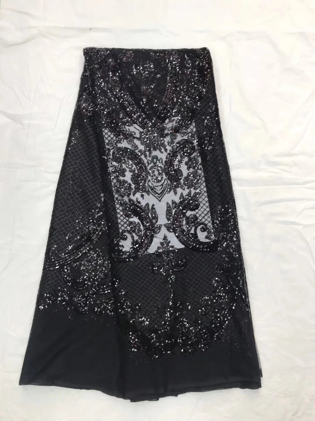 

Hot Sale French Lace Fabrics 2019 African Lace Material Embroidery Nigerian Sequin Lace Fabric High Quality Lace For Party JL019