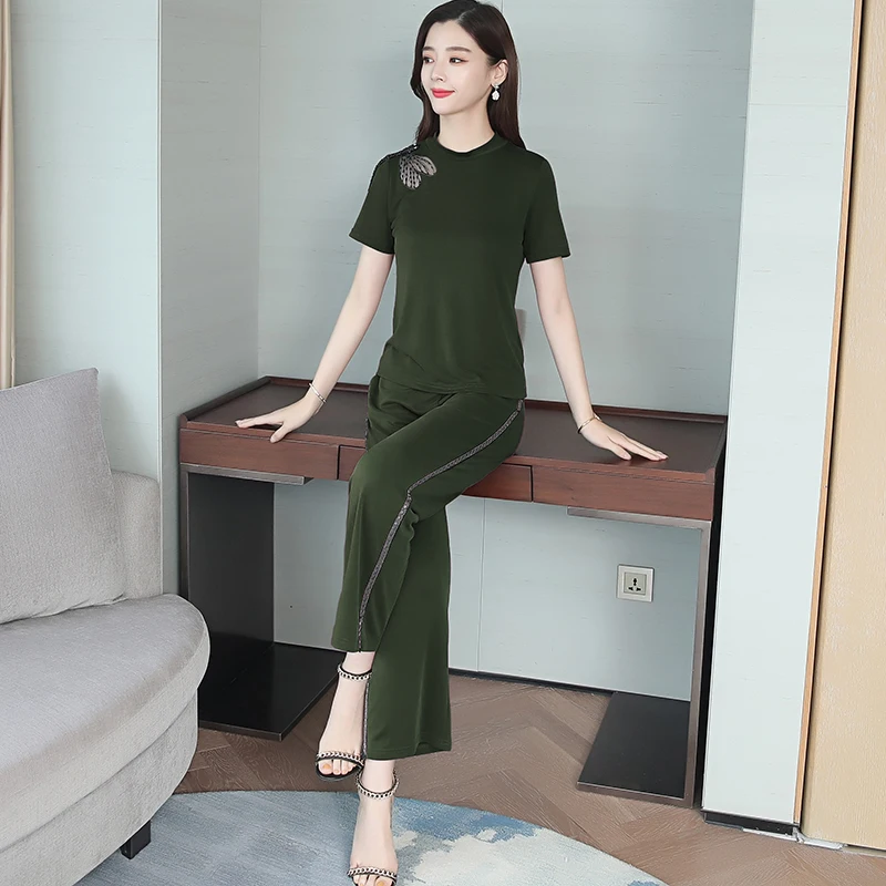 Женский брючный костюм с полосками комплект из 2 предметов спортивный со штанами