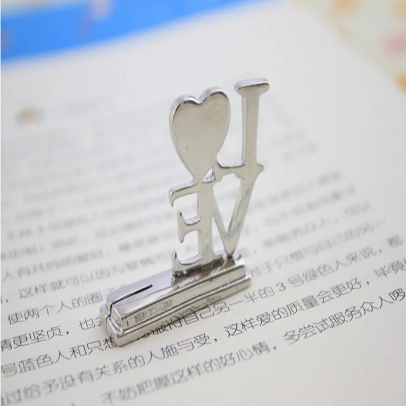 

New Arrival 200pcs/lot Love Wedding Table Place Card Holder Bridal Shower Wedding Souvenirs Favor Party Supplies