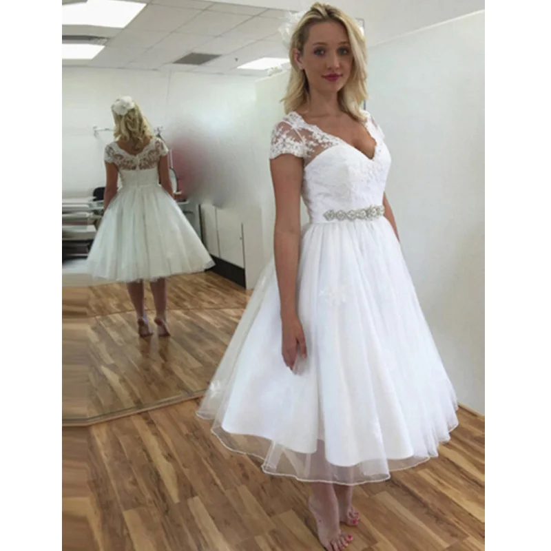 

2020 New Arrival Short Sleeves Appliques Bridal Gowns Tea-Length Wedding Dress Custom Made