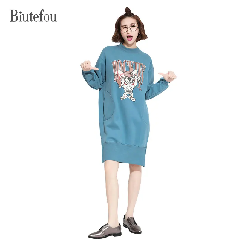 2017 осенние и зимние характер печати бархатные платья женские повседневные