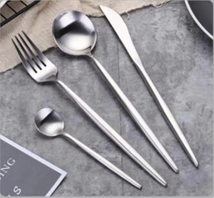

16 pieces / set of stainless steel Western tableware cutlery coffee cutlery set Nordic Western black gold steak cutlery spoon