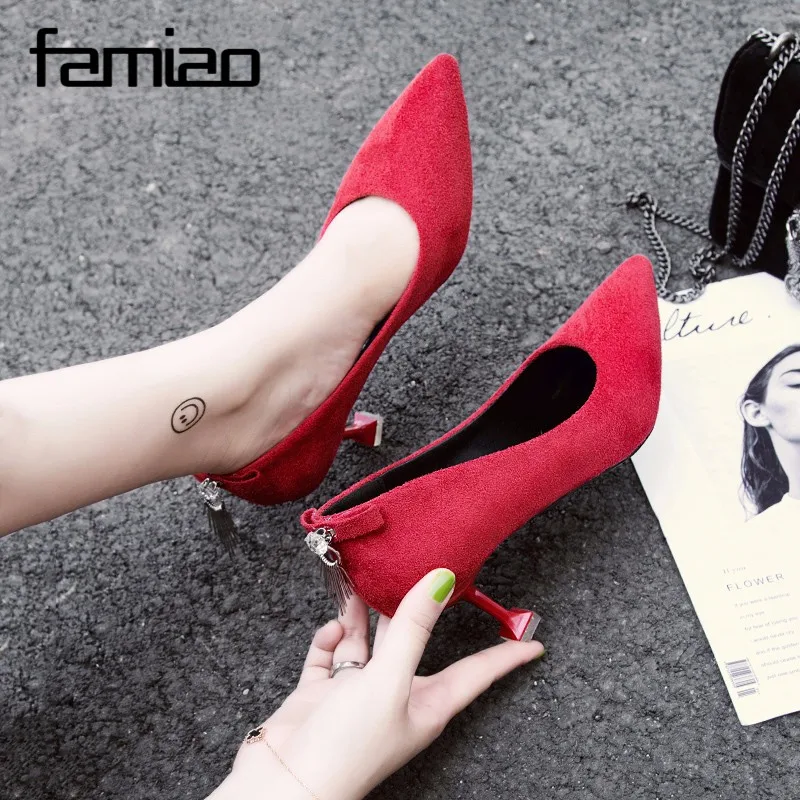 2018 Women pumps red black pointed toe patent leather stiletto high heels shoes sexy Wedding Shoes chain ladies | Обувь