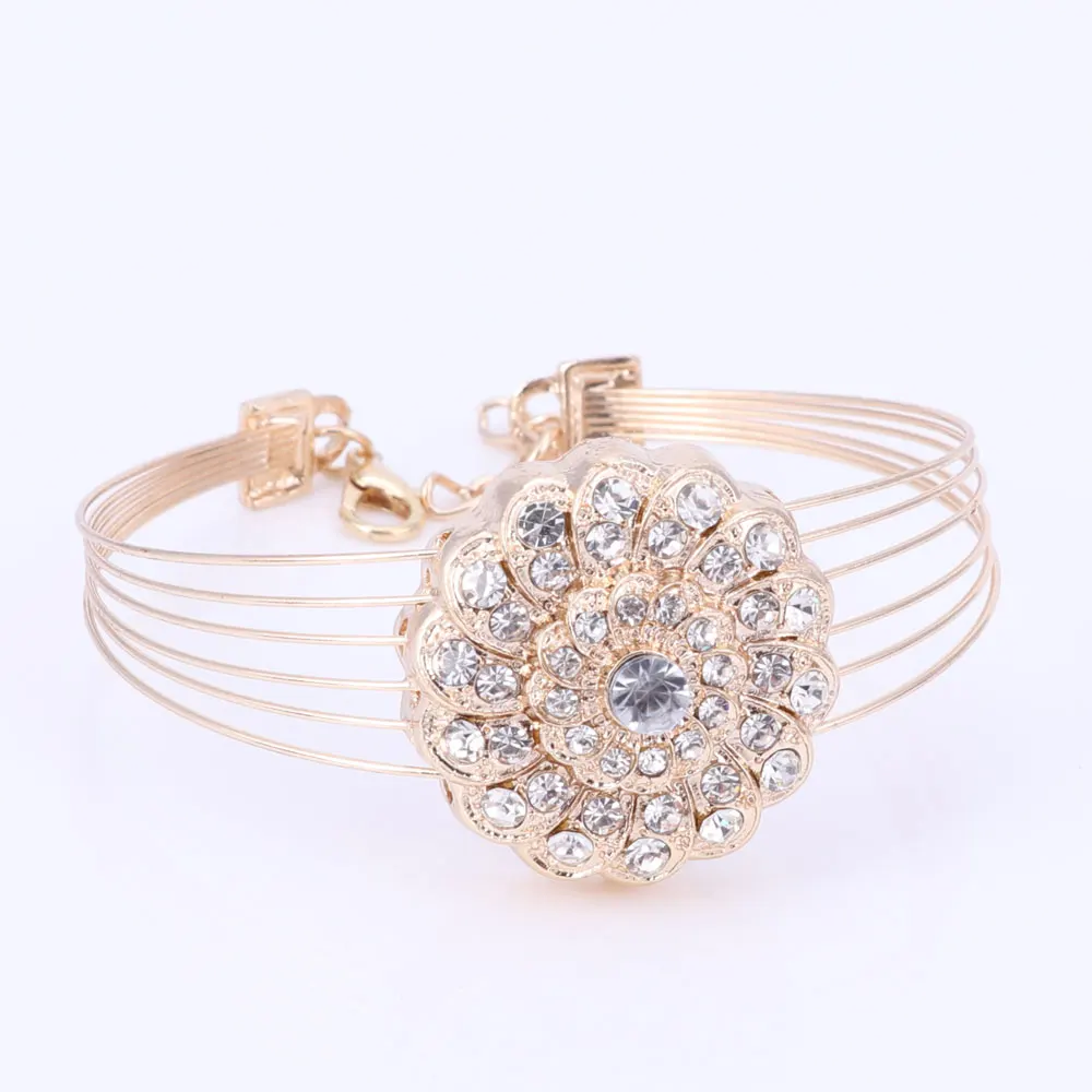 Комплект ювелирных изделий золотого цвета с африканскими бусинами колье цветком